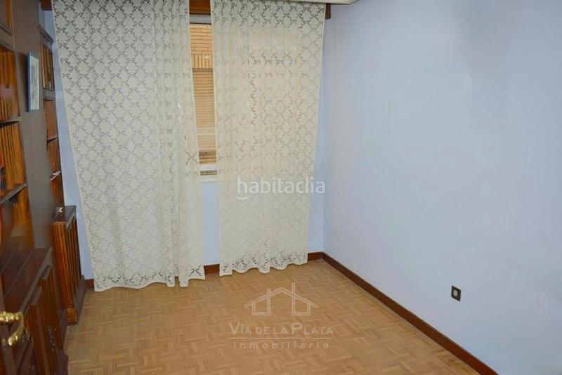 Foto 99952eb1-fbe6-44d8-ab68-028617dd4273. Etagenwohnung mit heizung in Salesas Salamanca