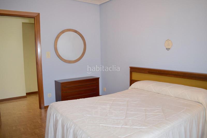 Foto fe3a7a69-eac5-41d2-a94d-7df3daf1d209. Etagenwohnung mit heizung in Salesas Salamanca