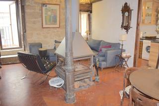 Appartement à Mayor 14. Apartamento con encanto en 1 planta  reformado y con chimenea en
