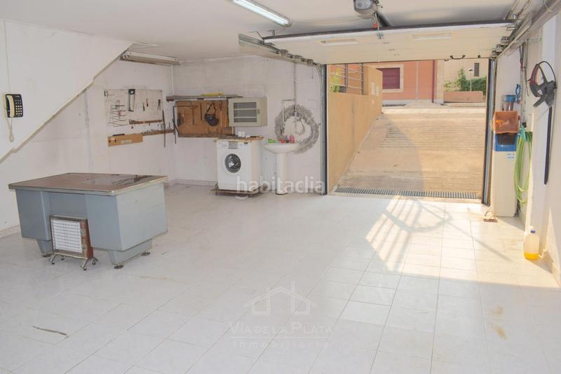 Foto 1181436f-23b6-4b39-9194-eef0e1f57a53. Casa adosada en sol 10 chalet con jardín y piscina en monterrubio en Monterrubio de Armuña