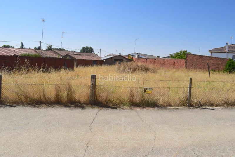 Foto fea7097a-511f-45d0-a652-874ea53f1c6a. Finca rústica a ilusión 1 a Topas