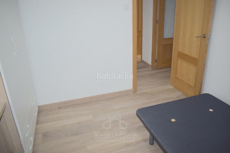 Foto db6191d2-24e4-49df-9179-a8557002170b. Alquiler piso en portugal 174 bonito piso reformado en avenida de portugal en Salamanca