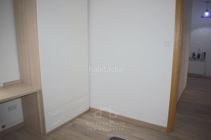 Foto eca290bb-899c-412d-b8cf-bb0a839d60e3. Alquiler piso en portugal 174 bonito piso reformado en avenida de portugal en Salamanca