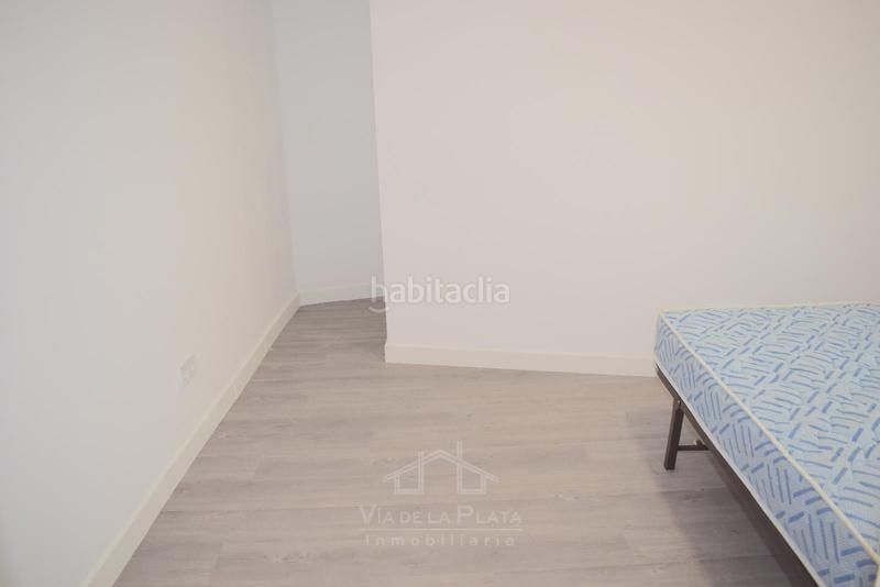 Foto f2a109f4-1e3a-43b7-a1f4-03a66c3f0930. Miete etagenwohnung in núñez de balboa 16 in Garrido Sur Salamanca