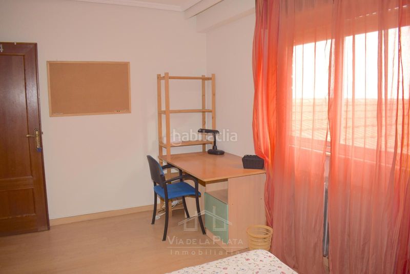 Foto 47c71180-f234-4f97-b37b-f0e5ce7005b0. Lloguer àtic amb calefacció a Carmelitas Salamanca