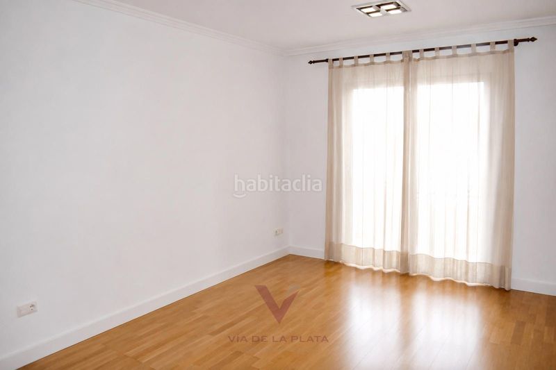 Foto 583a2c04-4023-4906-93d9-67f1610200bf. Pis a comercio 1 a Santa Marta de Tormes