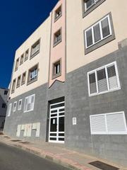 Planta baixa a Dr sebastian sanchez ruano 18. Producto solo para inversores imposible visitar e hipotecar.