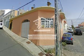 Local commercial  Tenesoya vidina. Ingenio planta baja en esquina  con azotea transitable
