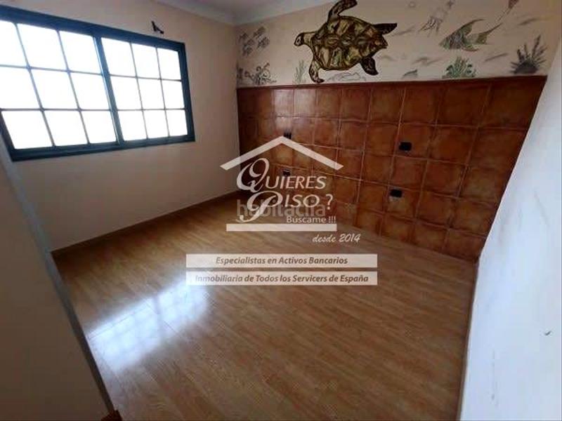 Foto 796f8137-64b5-49f6-b7a0-70767dea0078. Piso subasta dúplex con financiacion en Ingenio pueblo Ingenio