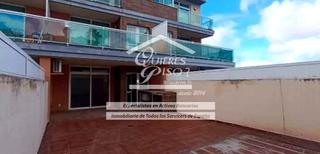 Piso  Los geranios. Piso en venta en visvique, arucas en subasta hasta el 07.11.2025