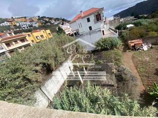 Terreno residencial  Cabildo insular. Solar con proyecto registrado para 3 viviendas adosadas tipo dup