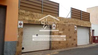 Casa  Camilo saint sáenz. Casa terrera en gáldar en subasta hasta el día 26.12.2025