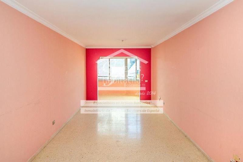 Foto 140a5e56-da5f-476c-b31d-8723fa4c0bd9. Pis amb aparcament a San Gregorio Telde