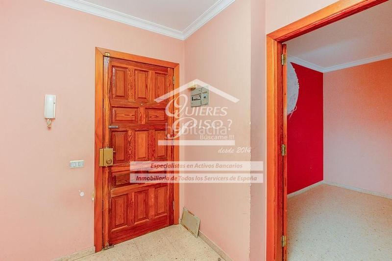 Foto f102dc1d-9190-43af-b29e-a43a5e0d44ba. Pis amb aparcament a San Gregorio Telde