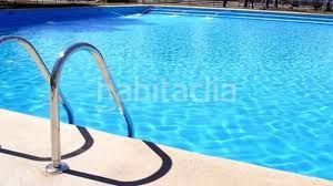 Foto 7f05927e-6519-4fe5-97e0-a6f5814cb559. Lloguer estudi amb aparcament piscina a Parque Alcosa Sevilla