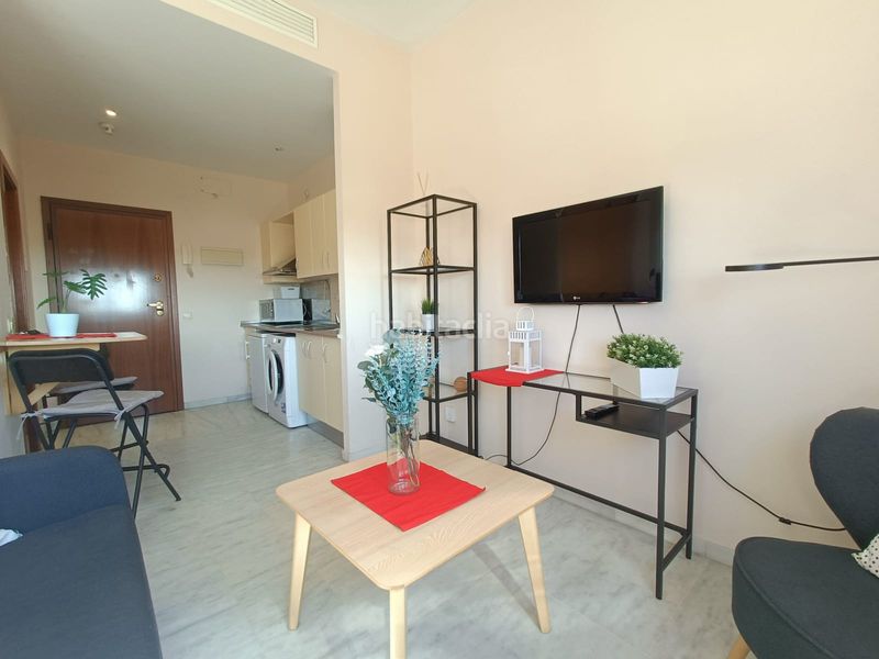 Foto 828a46cd-9238-469a-8cbe-38851410c801. Location studio avec parking piscine dans Parque Alcosa Sevilla
