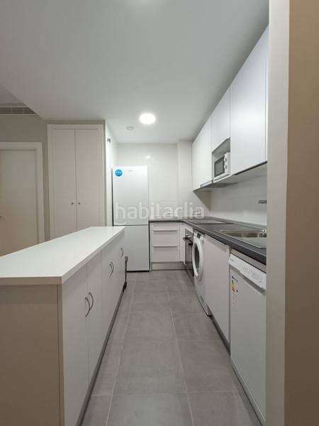 Foto 4aaf7517-5924-47c7-a0d8-3371b084d463. Rent apartment with heating parking pool in colores - entreparques Sevilla