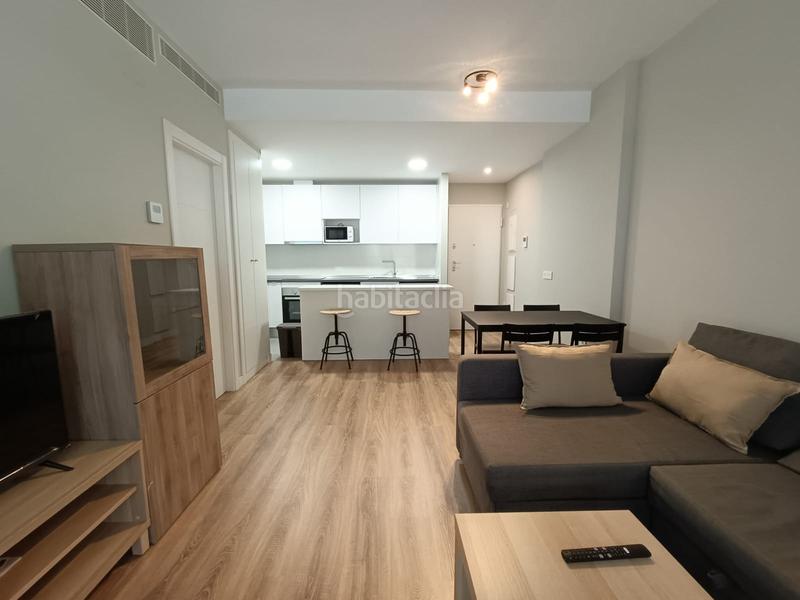 Foto cfa1abae-5f9c-4564-b35b-c00b62fc1dcc. Rent apartment with heating parking pool in colores - entreparques Sevilla