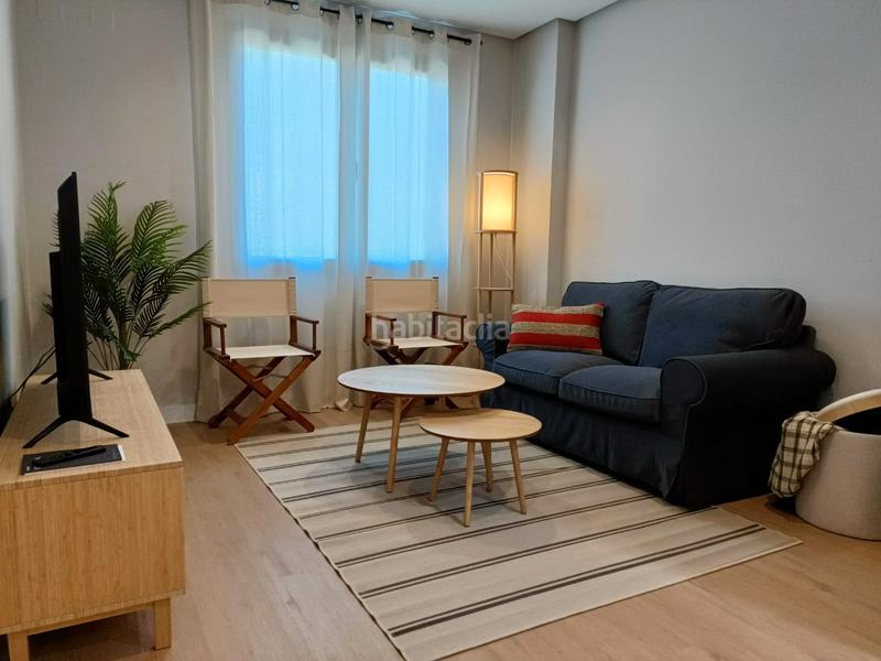 Foto e52bdff5-51f7-4753-b7dc-c9be7eba624b. Location appartement avec chauffage parking piscine dans Sevilla