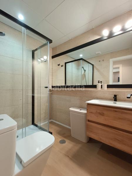 Foto e9ee8d7f-dd77-4e6a-a9ec-8468f47ebb29. Location appartement avec chauffage parking piscine dans Sevilla