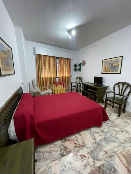Foto c0dd97da-d5b0-43ad-8ebe-1b6fb5ead6b3. Miete studiowohnung mit pool in Parque Alcosa Sevilla