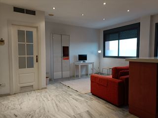 Miete Appartement  Calle avicena. Maginifico apartamento sector torre de los perdigones