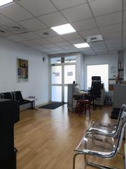 Lloguer Local Comercial  Avenida alcalde luis uruñuela. Local comercial sevilla este palacio congresos sector