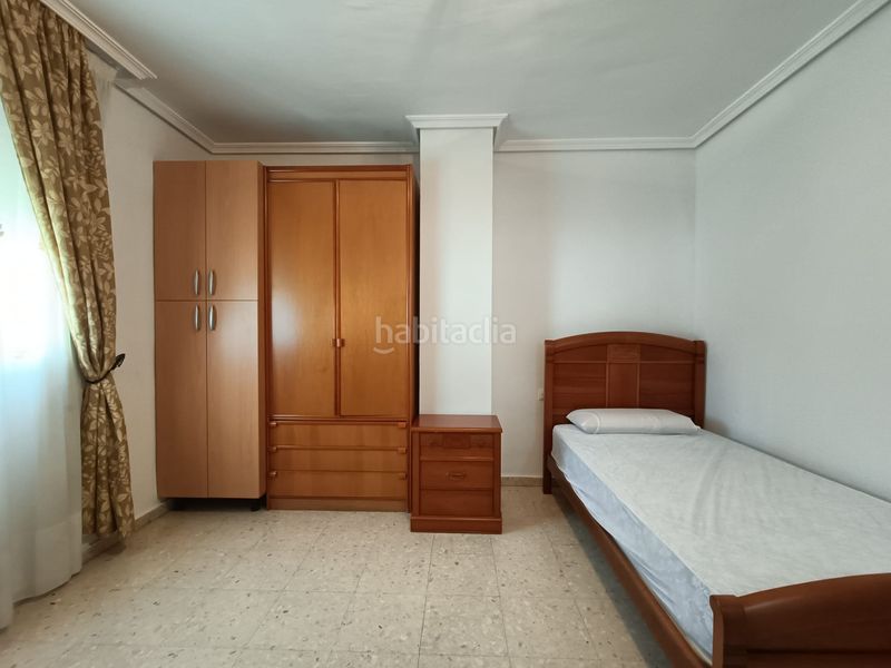 Foto 140bf7d0-eaab-45d3-8892-0e8aac3d9fb3. Lloguer casa amb aparcament a colores - entreparques Sevilla