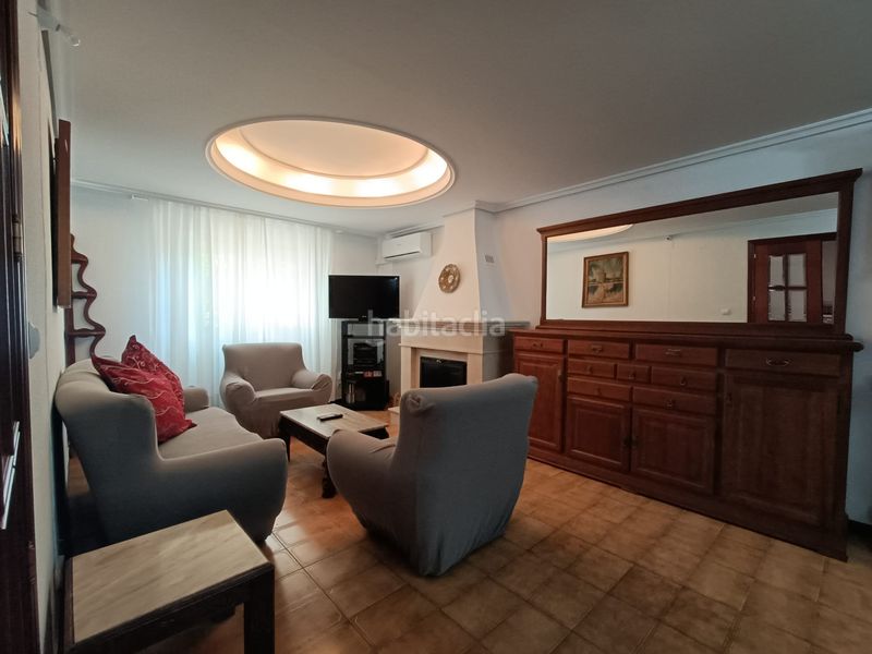 Foto 4a018b44-2d55-42d4-93cf-27b930875826. Lloguer casa amb aparcament a colores - entreparques Sevilla