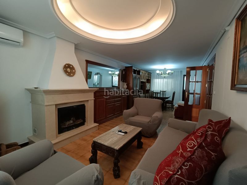 Foto 5bae1cc3-d356-42b1-a8a7-d60ec44e9fa3. Lloguer casa amb aparcament a colores - entreparques Sevilla