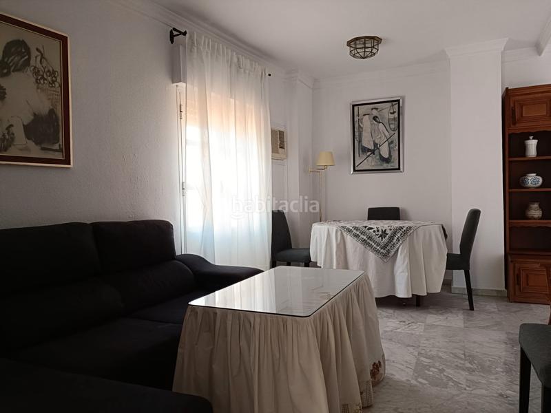 Foto a28ee319-5f60-48b1-a681-3de712e9cca1. Lloguer àtic amb calefacció aparcament a San Gil Sevilla