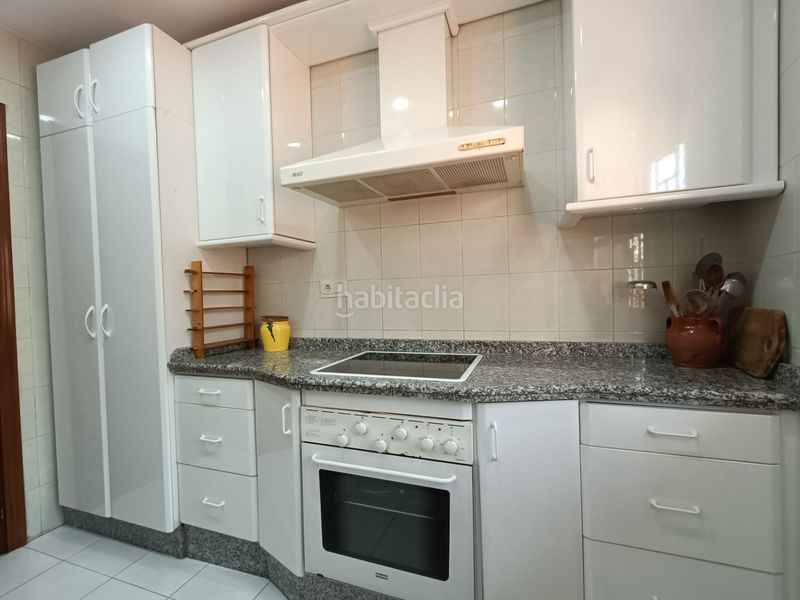 Foto b324dbe2-cc4e-482b-955f-d71bd1bfdb32. Miete dachwohnung mit heizung parking in San Gil Sevilla