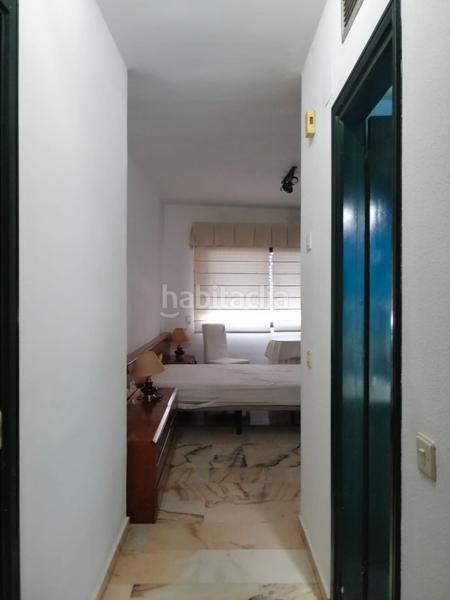 Foto 4ba3f05d-5111-401f-85a3-dfb3ac237d8f. Rent studio with parking pool in colores - entreparques Sevilla