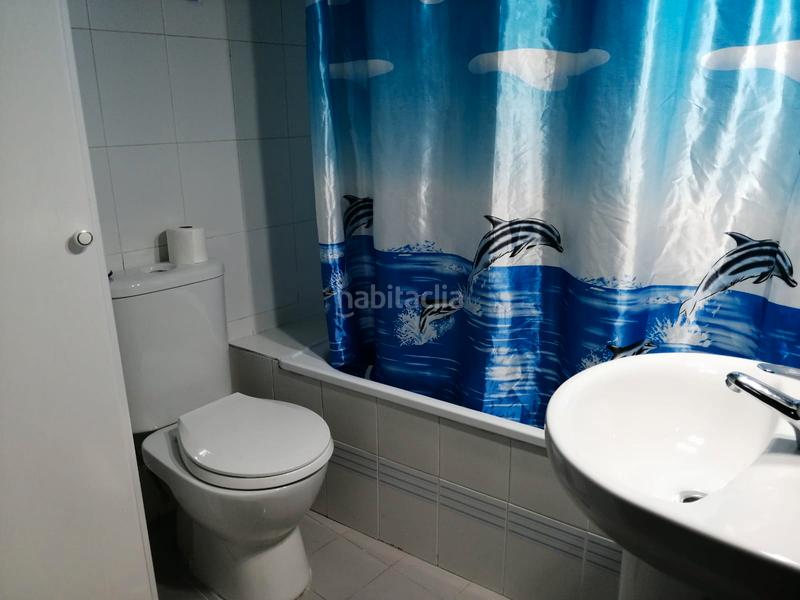Foto 4e6bd2f8-2750-43df-bd49-802a3d6555e8. Rent studio with parking pool in colores - entreparques Sevilla