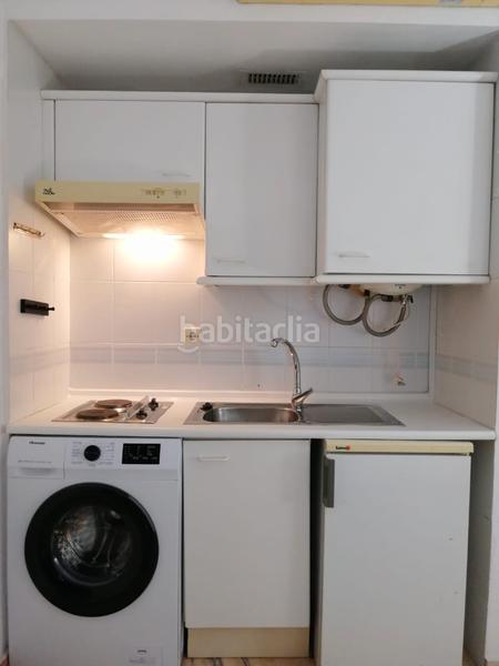Foto b9b72a65-510d-4d15-ac77-d5914504e4cf. Rent studio with parking pool in colores - entreparques Sevilla
