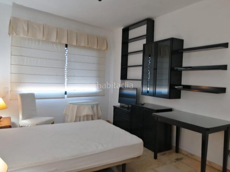 Foto f7a4d62f-8c06-4a87-987d-db71fe7d9afa. Rent studio with parking pool in colores - entreparques Sevilla