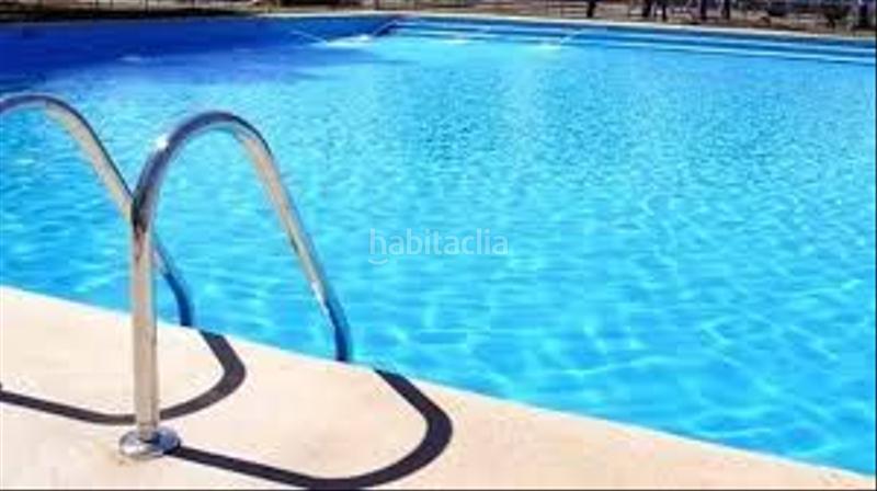 Foto 01c62c4b-fc9b-408e-89cc-7a4fe2bc6eb2. Miete appartement mit heizung parking pool in colores - entreparques Sevilla