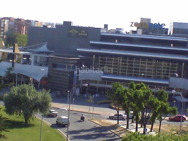 Foto 4c727987-4f8d-49df-a3ba-9dea257a2c6e. Lloguer estudi amb aparcament piscina a Urbadiez - Entrepuentes Sevilla