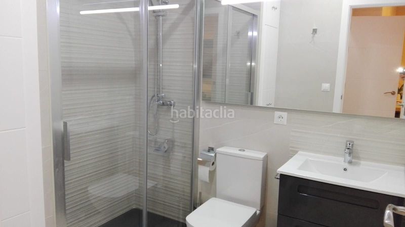Foto 610ebb59-3890-4a79-aa13-c13f2295e748. Lloguer estudi amb aparcament piscina a Urbadiez - Entrepuentes Sevilla