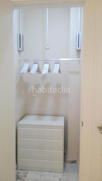 Foto 90369c20-ca43-49c6-8c82-0c2f421d9615. Lloguer estudi amb aparcament piscina a Urbadiez - Entrepuentes Sevilla