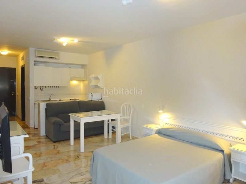 Foto ff7cb2b0-3d09-48c9-822e-a485ecf4c774. Location studio avec chauffage parking piscine dans Sevilla