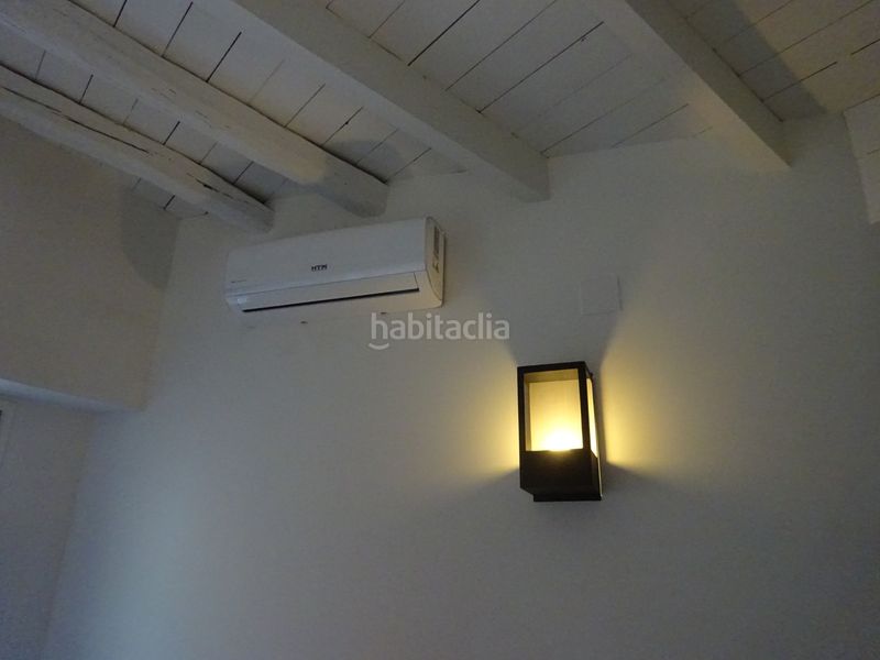 Foto 64a63ccb-cf5d-42ee-837c-293d162c35ba. Affitto duplex con riscaldamento in San Bartolomé Sevilla