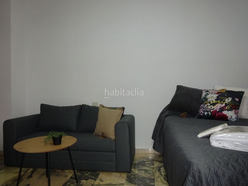 Foto 508f9c37-9a9e-461f-9042-9d1d8e29317c. Miete studiowohnung mit heizung parking pool in Urbadiez - Entrepuentes Sevilla