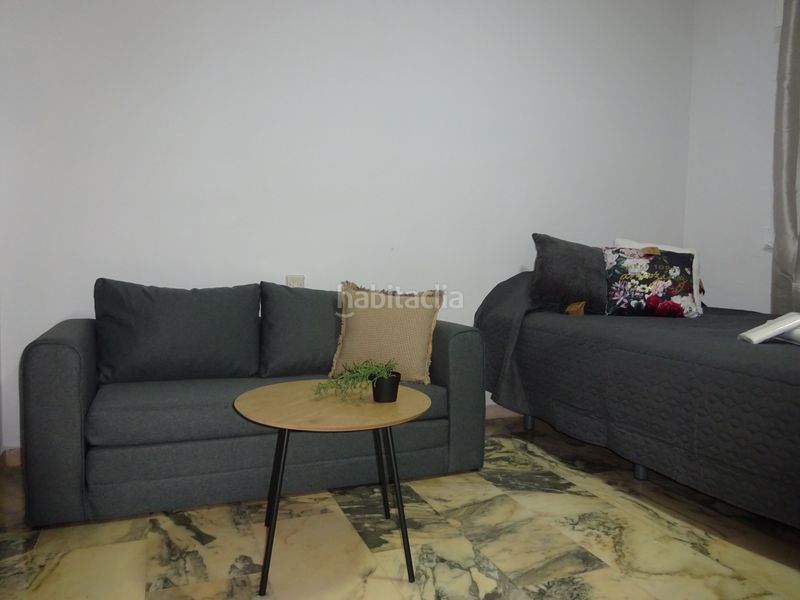 Foto 56891466-dd3c-43a9-abff-8b5ec96af510. Miete studiowohnung mit heizung parking pool in Urbadiez - Entrepuentes Sevilla
