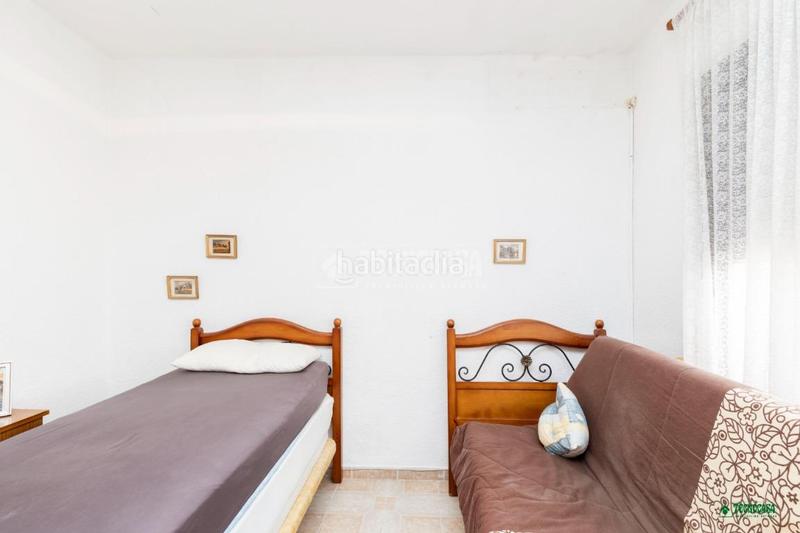 Foto 8b54f7fe-6ade-43df-b3d4-83cc28c59d15. Casa pareada casa en venta en Plaza de Toros - Santa Rita Almería