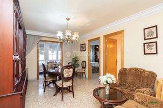 Pis a Barrio Alto - San Félix. Piso en venta en almería