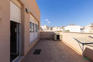 Appartement à Plaza de Toros - Santa Rita. Piso en venta en almería