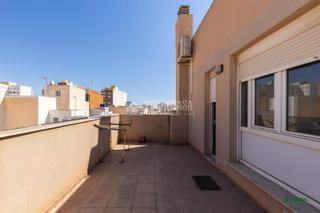 Pis a Plaza de Toros - Santa Rita. Piso en venta en almería