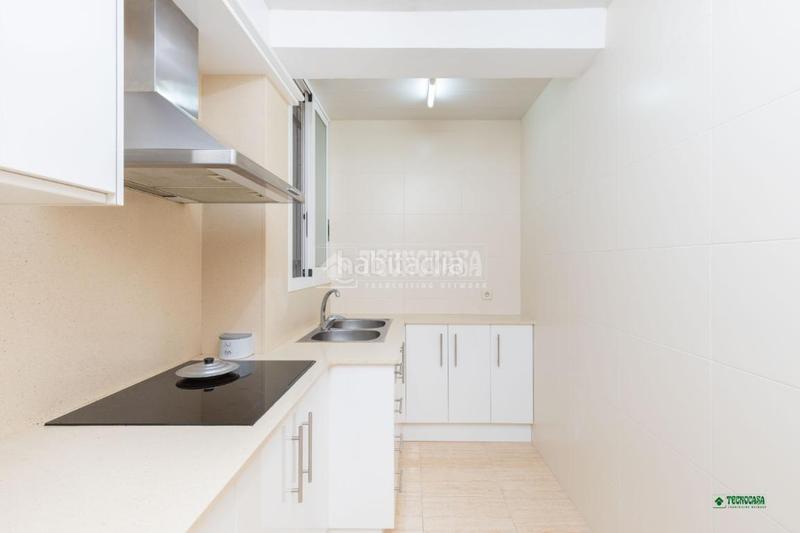 Foto 4e0c1b1d-6008-4def-93e5-50caa657ab36. Piso  en venta en Los Ángeles - Cruz de Caravaca Almería