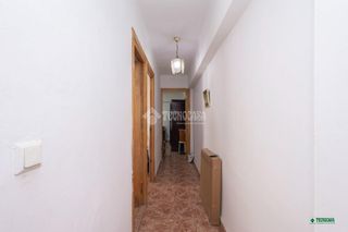 Pis a Esperanza - Quemadero. Piso en venta en almería
